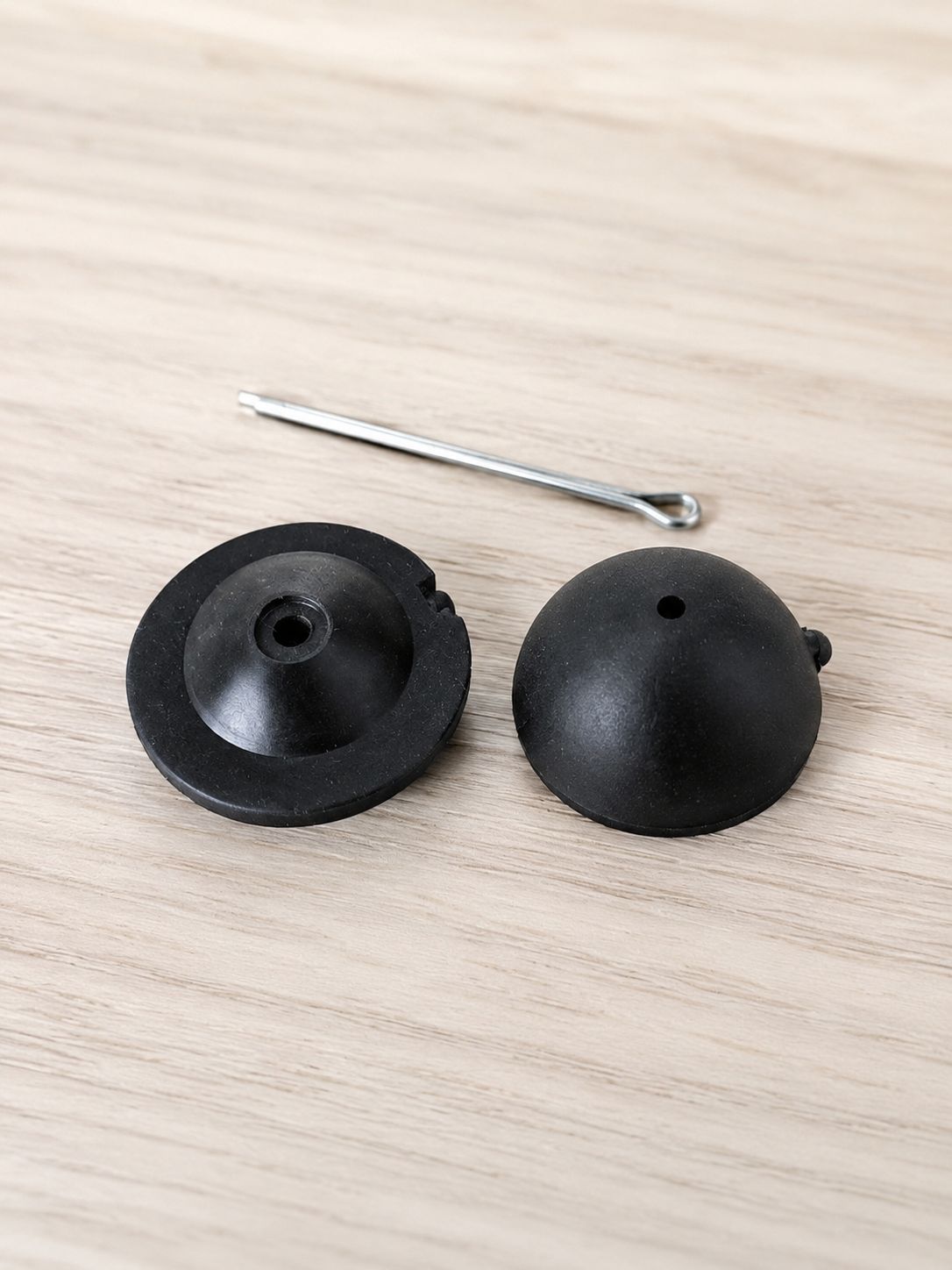 Brush Buttons, pair